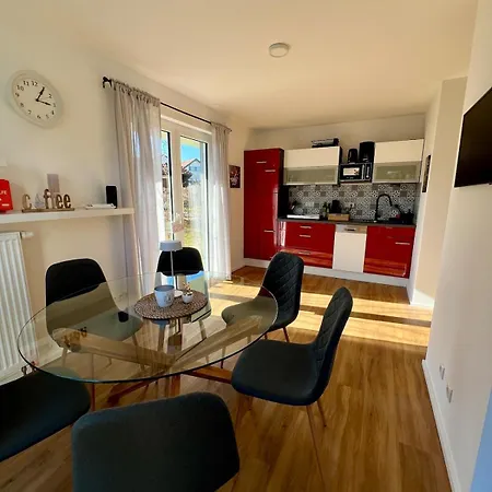 Apartamento Bloom - Zentral, Modern, Großzügig Für 1-6 Pers Holzkirchen (Miesbach)