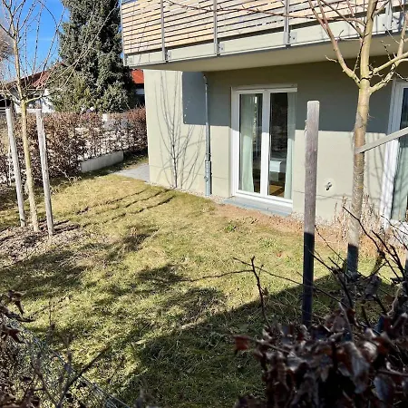 Bloom - Zentral, Modern, Großzügig Für 1-6 Pers Apartamento