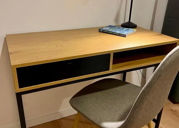 Apartman Bloom - Zentral, Modern, Grosszuegig Fuer 1-6 Pers